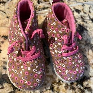 Carter’s girl floral boots
